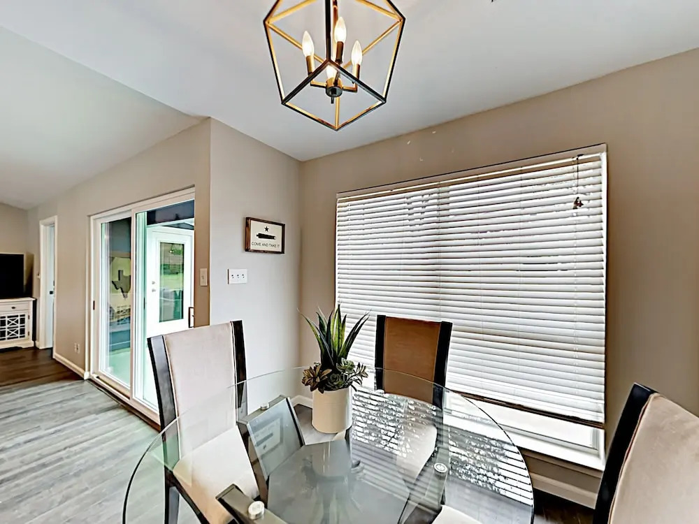 Zilker Zen - 3 Br Home