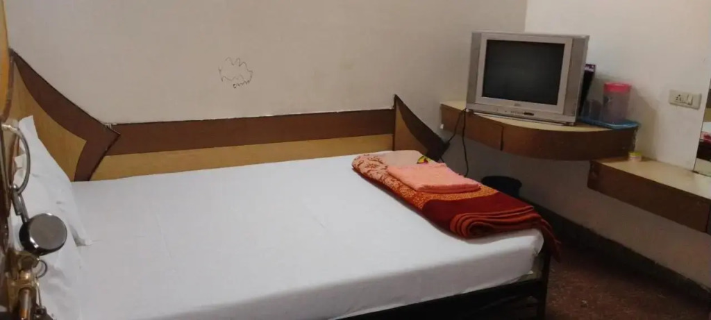 Sai Seva Hotel