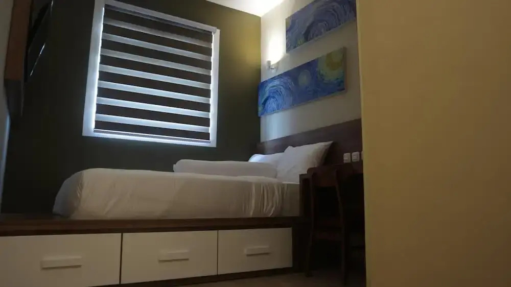 DJURAGAN KAMAR SLIPI