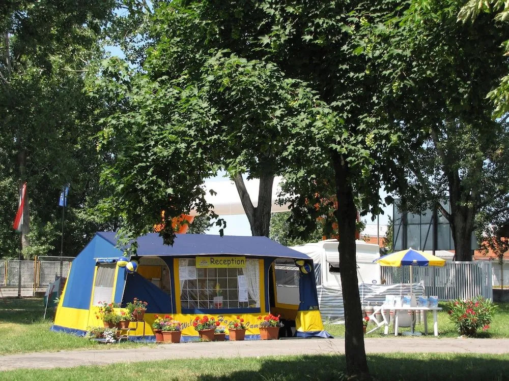 Balatontourist Füred Bungalows