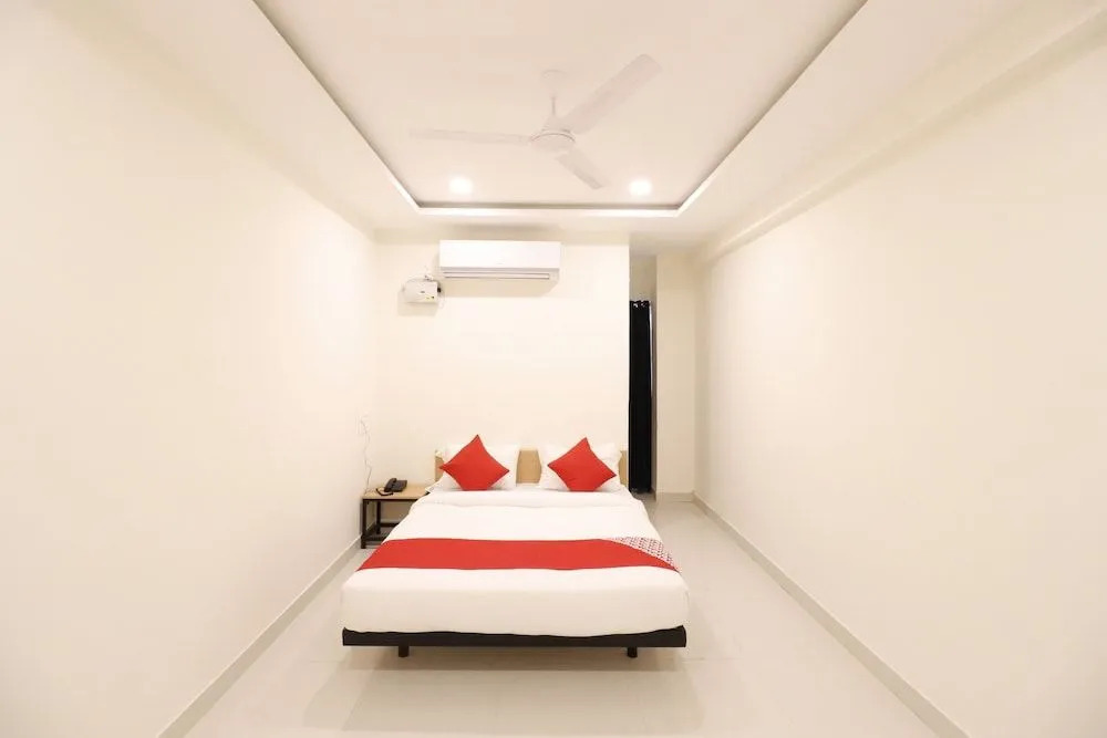 Super Collection O Manjari - Mundhwa Road Formerly 7 Treats