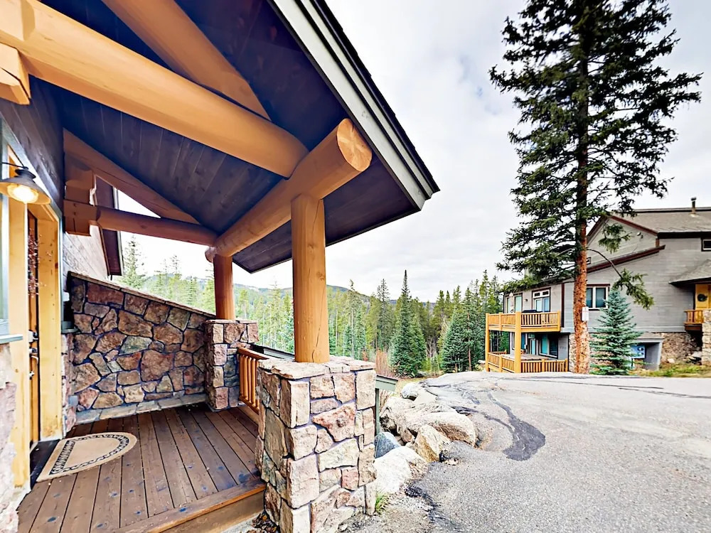 Antler - 3 Br Townhouse