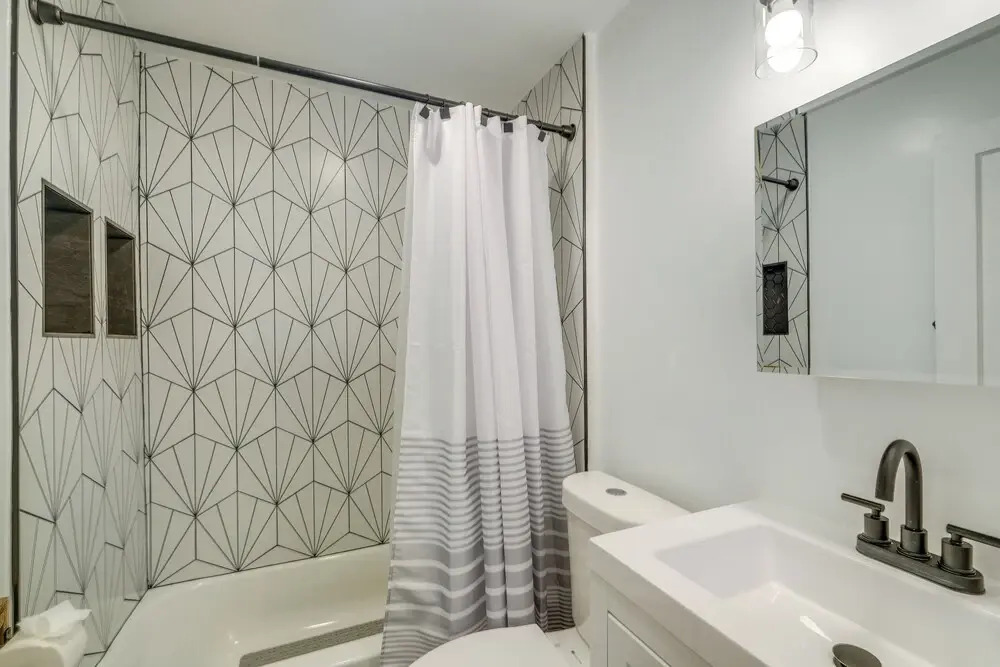 Washington, DC, Area Apartment 8 Mi to Downtown!