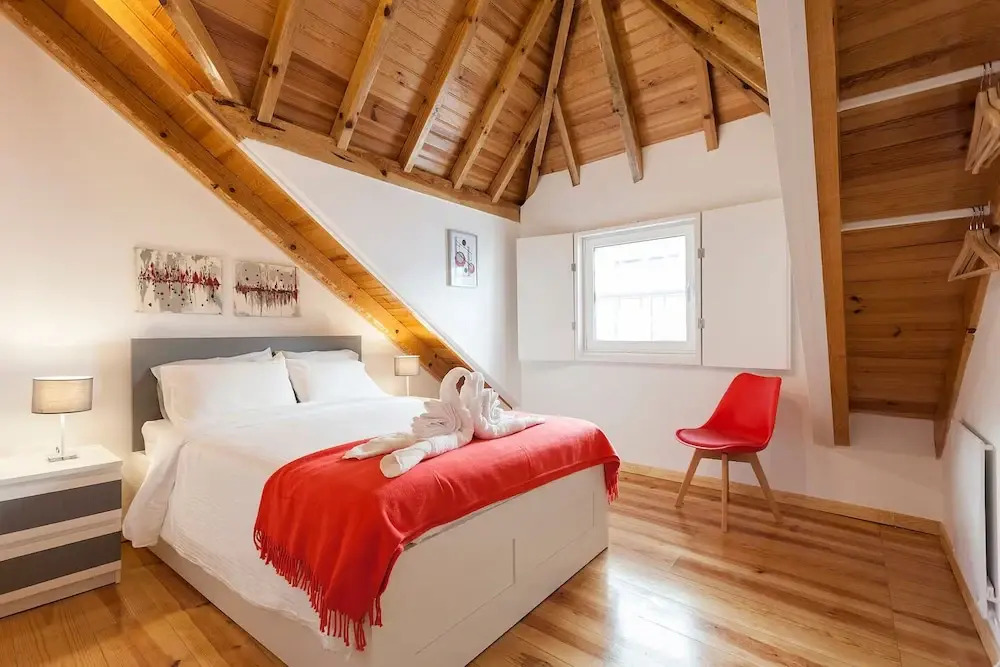 Wooden Top With Terrace