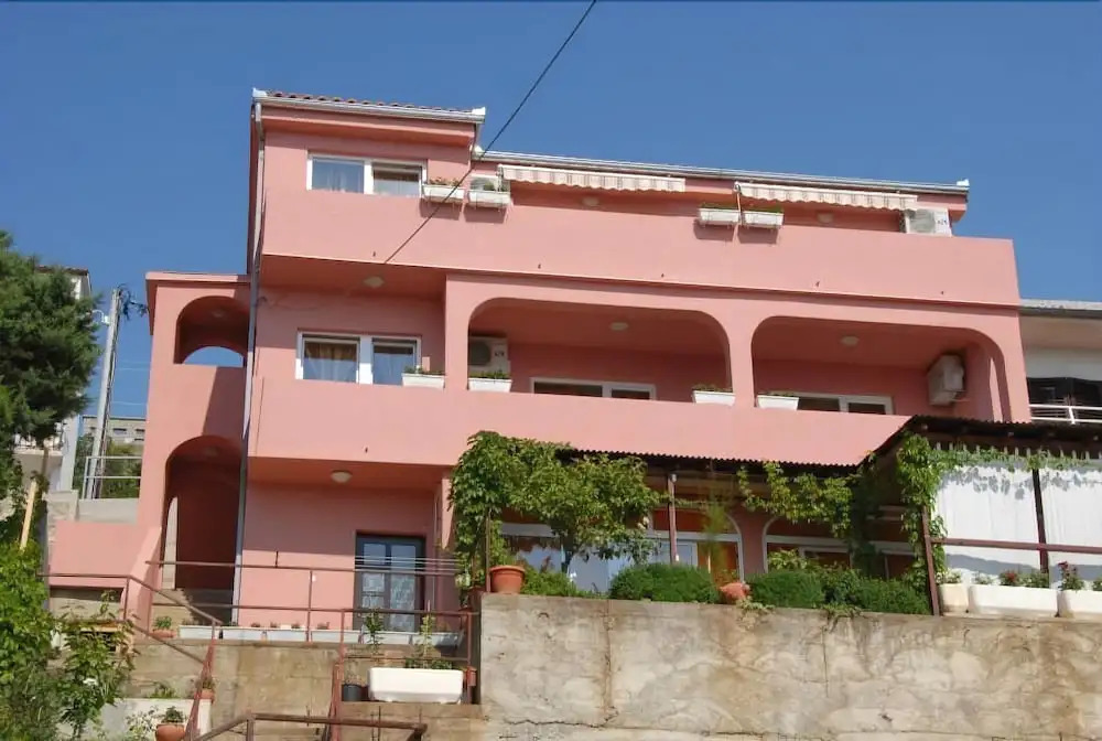 Apartments Kriz