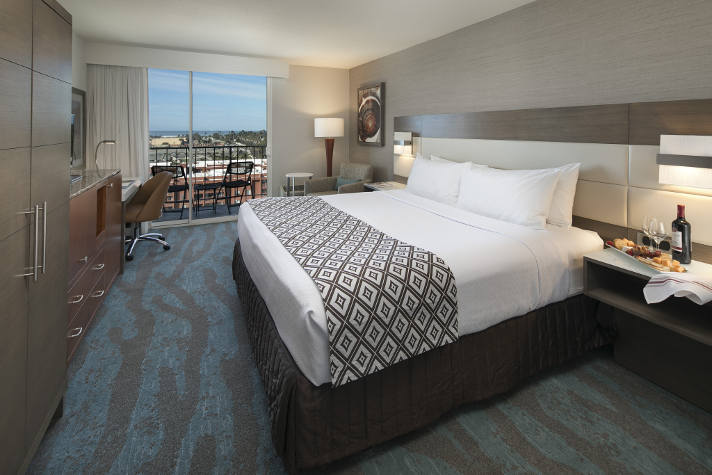 Crowne Plaza Ventura Beach by IHG