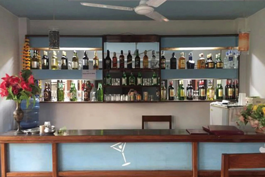 Hotel Elephant Camp