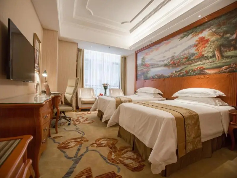 Vienna International Hotel
