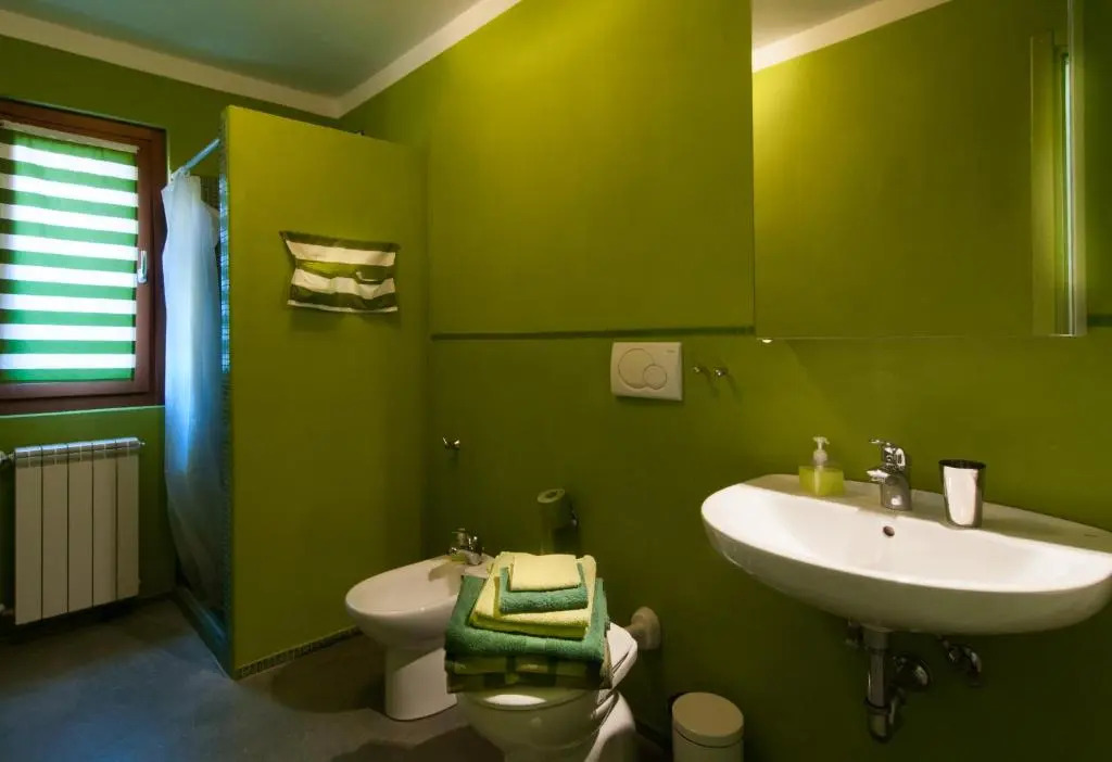 Lucciole Per Lanterne Bed  Breakfast