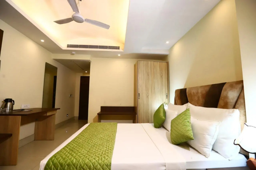Hotel Picasso Residency near Naraina Vihar Metro Station New Delhi