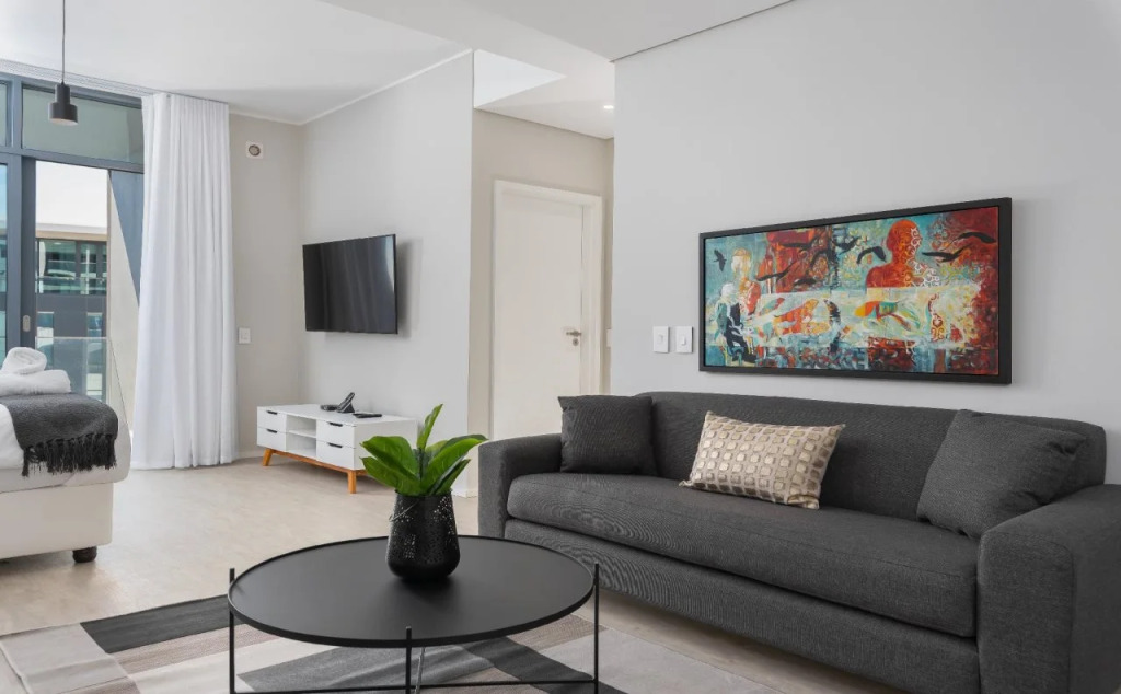 Axis Luxury Apartments by Century City Hotels