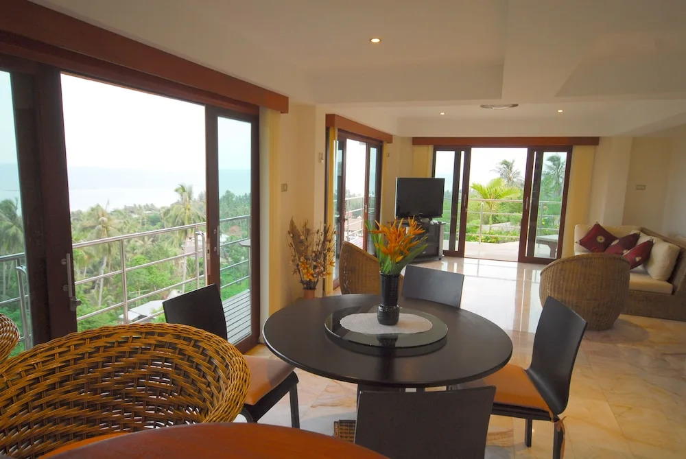 Tropical Villa 3