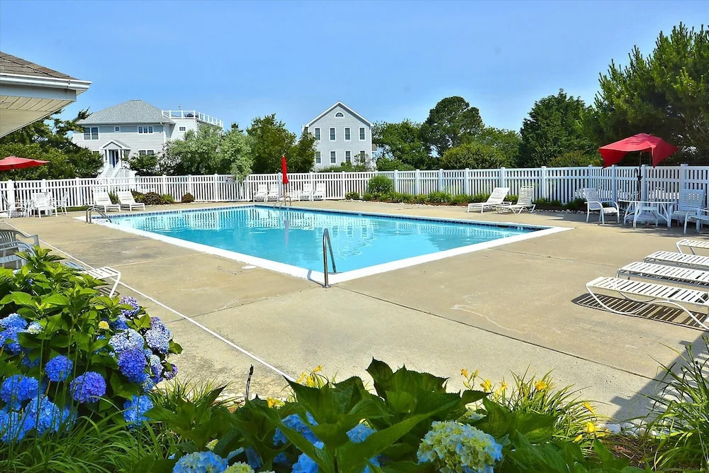 Ocean Ridge West 331 Lepointe Dr by Long & Foster