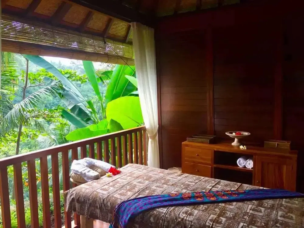 The Pandora Hotel