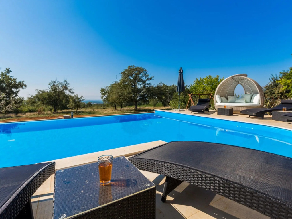 Villa in Deklici with Infinity Pool & Sea Views