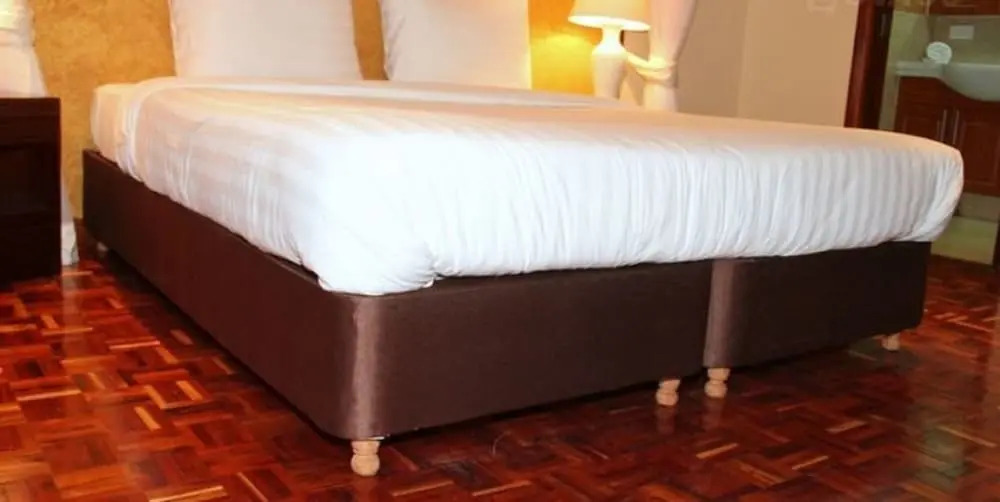 Elsa Hotel