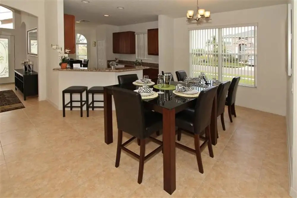 Crystal Cove 4725