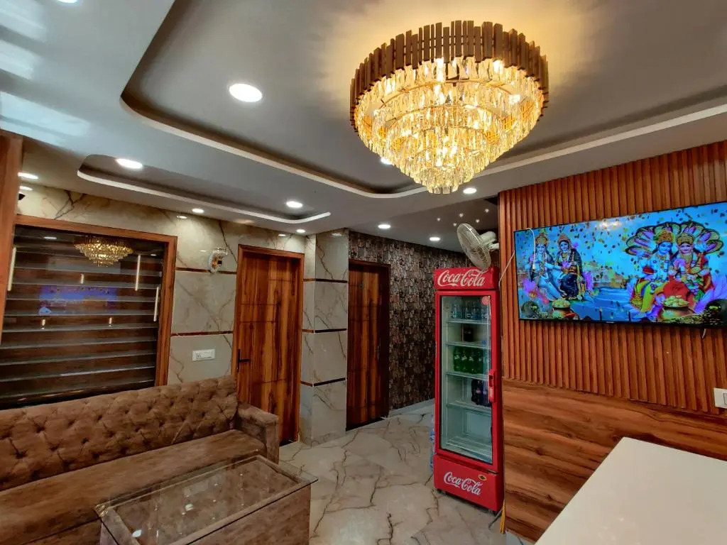 Hotel MK Grand