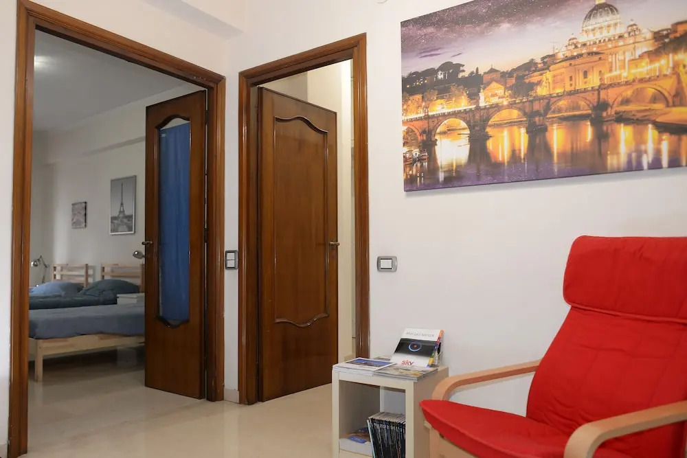 Emilios Home Entire Apartament up to 7 people