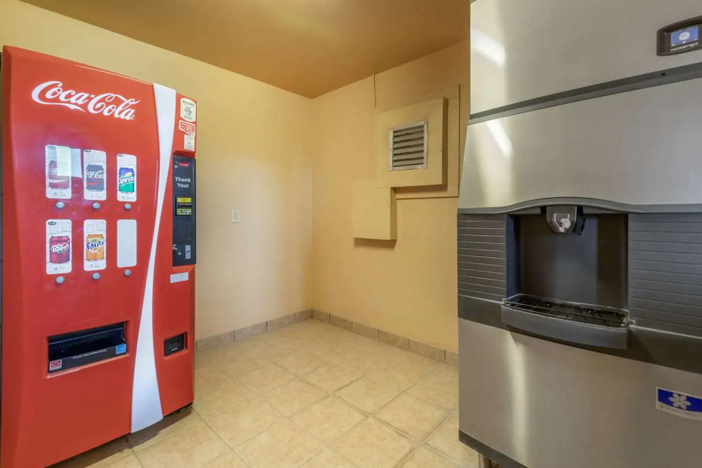 Best Western Windwood Inn & Suites