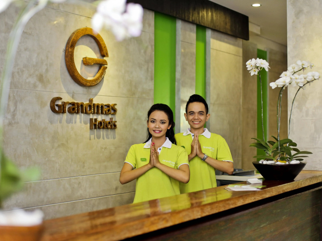 Grandmas Plus Hotel Airport