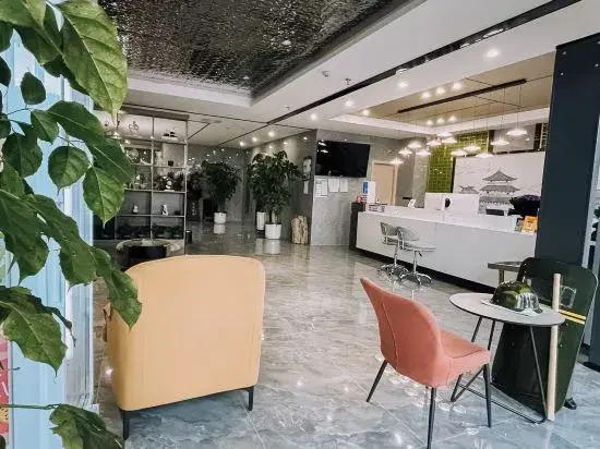 Jinyi Hotel