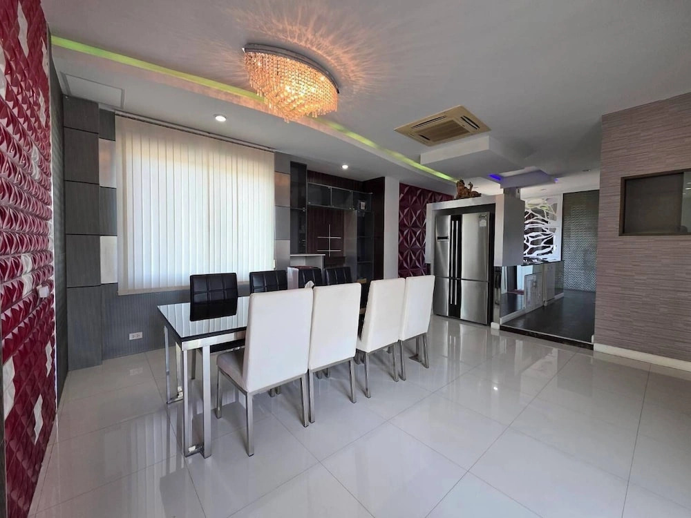 O-Haus Chiangmai Airbnb Host