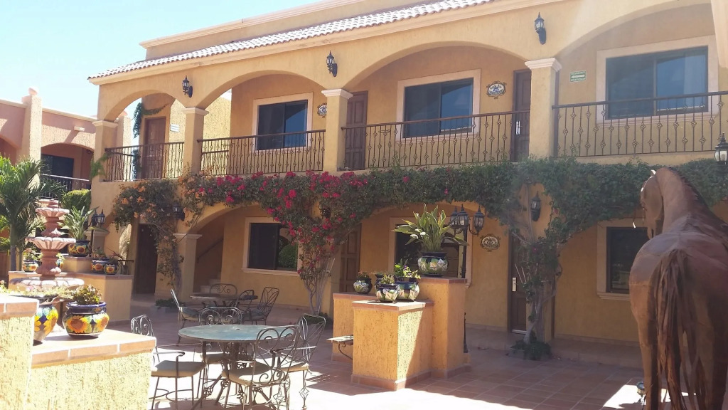 Hacienda Suites Loreto