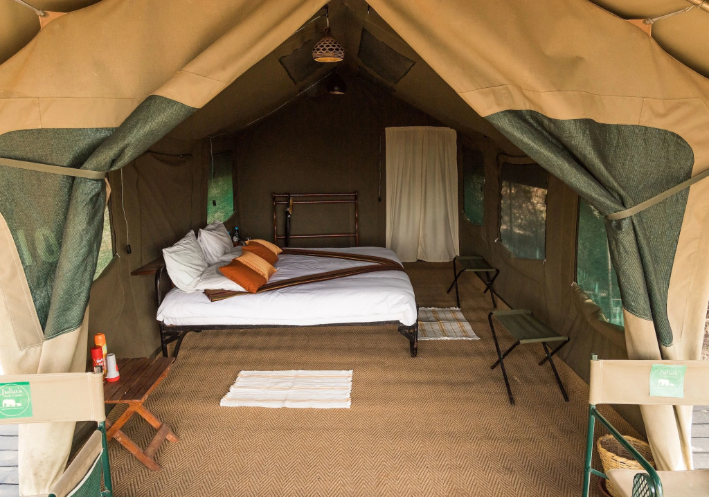 Julias River Camp