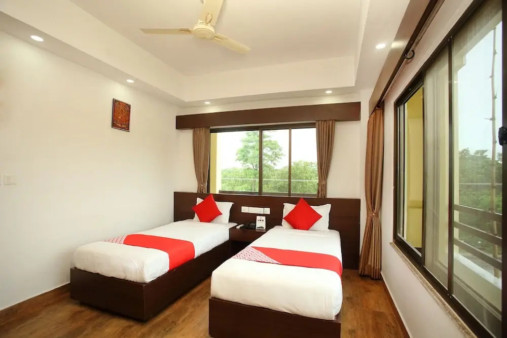 OYO 525 Hotel Aloka Inn