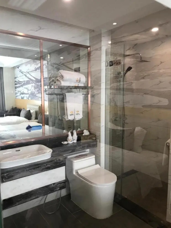 St. Moritz Business Hotel