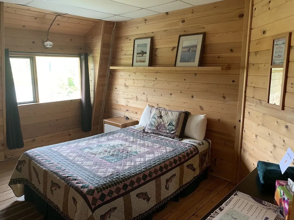 Skitchine Lodge