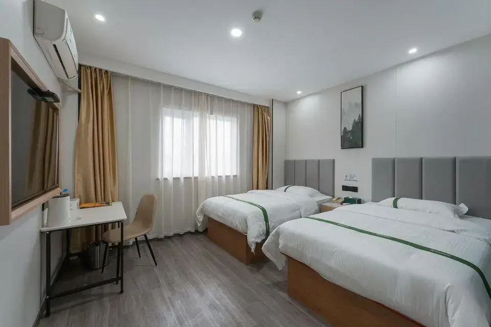 Greentree Inn Shanghai Meilan Lake Hutai Road Express Hotel