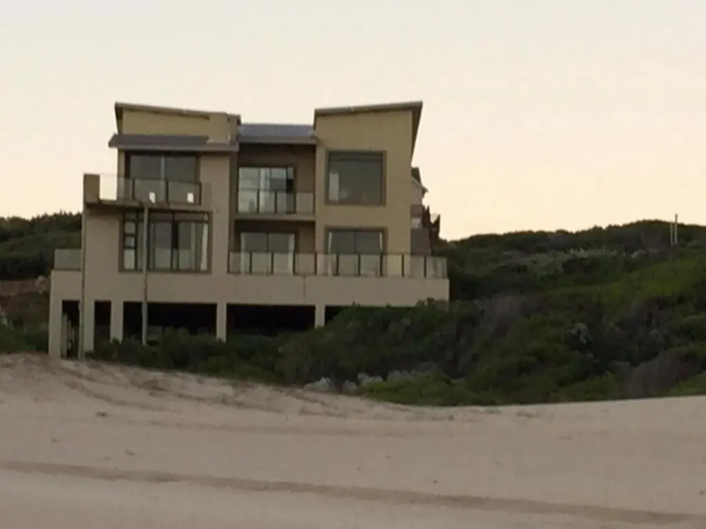 Oyster bay beach house