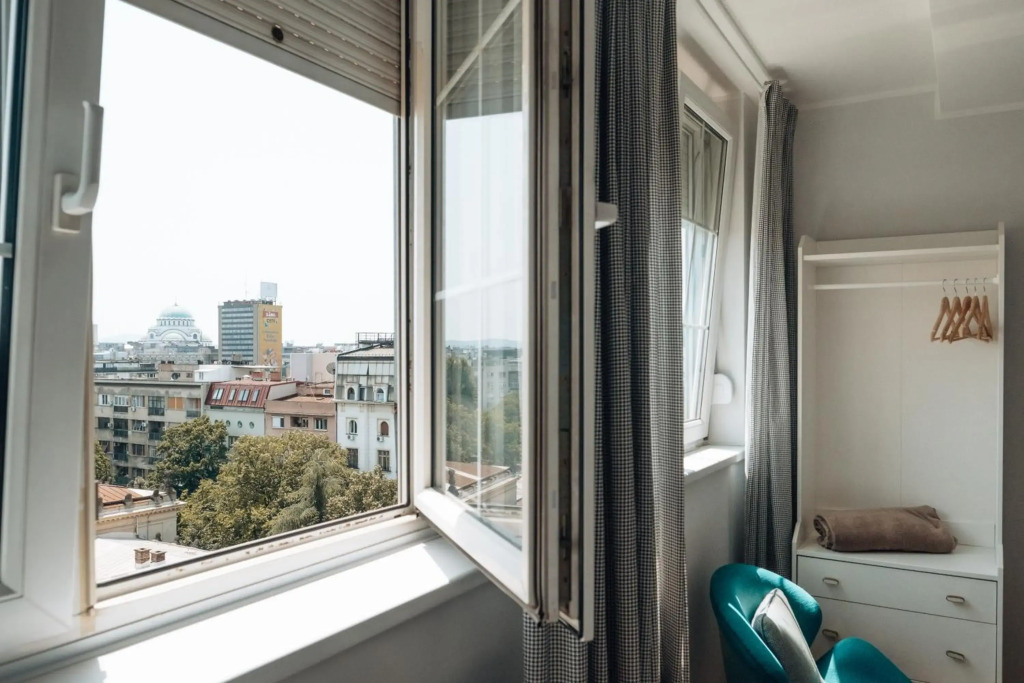 Zeus Nest Apartment