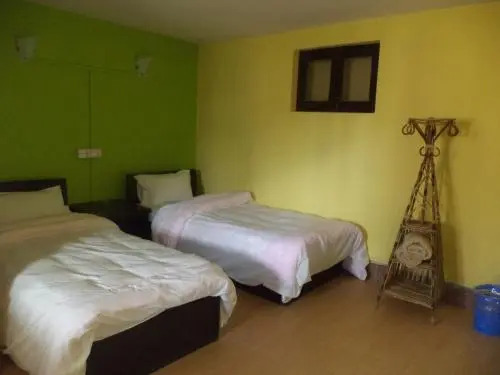 Hotel White Rose