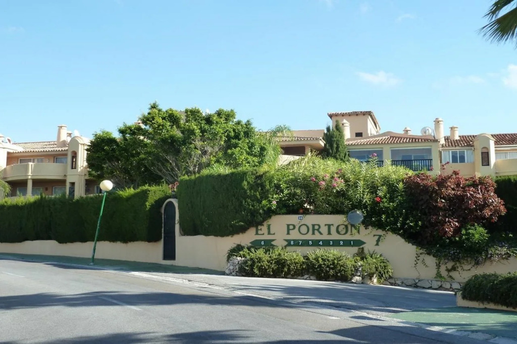 El Porton