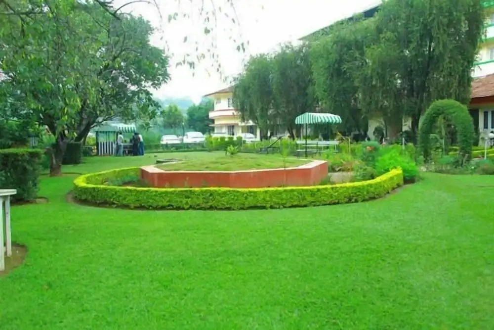 Royal Retreat