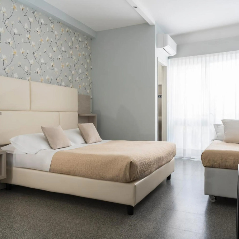 Hotel Corona