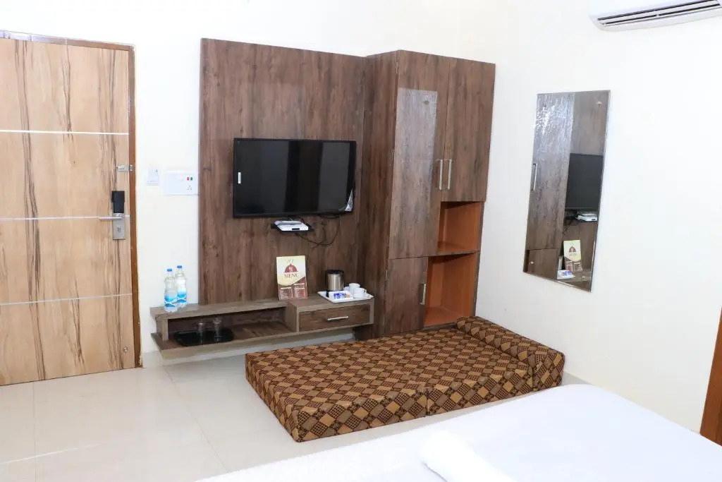 Hotel Avitaj Inn