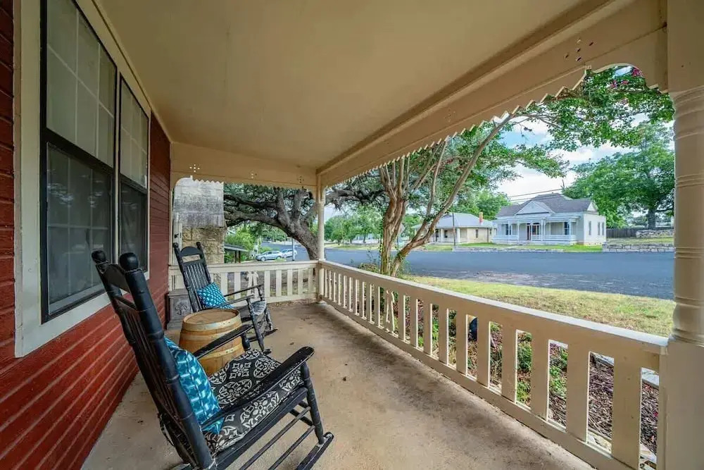 Suite Elliana W/hot Tub & Outdoor Fireplace!