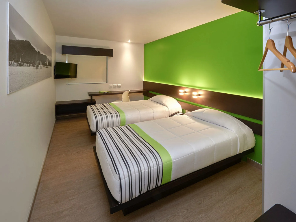 City Express Junior by Marriott Toluca Zona Industrial