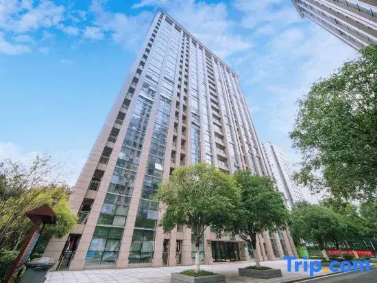 Chongqing Wenbo Hotel Apartment (Liangjiang Xingfu Square Photoelectric Park)