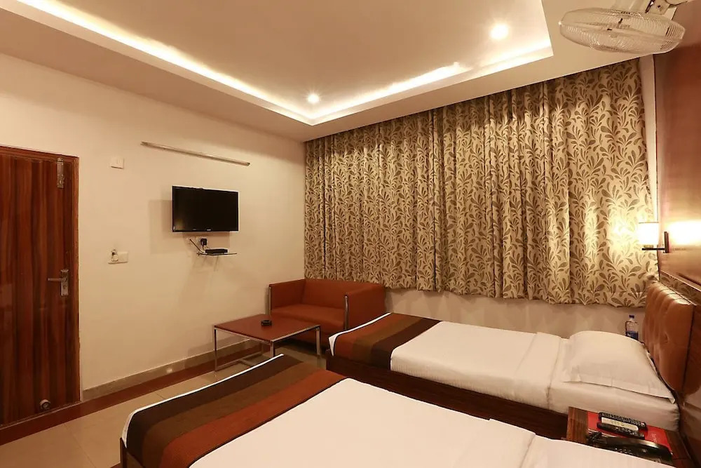 Pawanputra Hotel