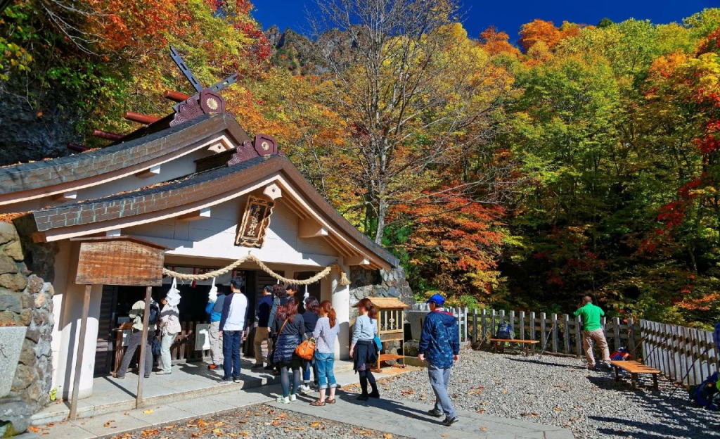 Togakusi Tabi No Yado Sirakabaso