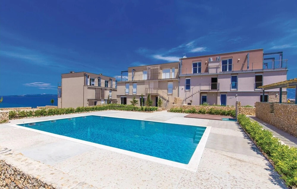 Stunning Home in Povljana With Wifi, 2 Bedrooms and Outdoor Swimming Pool