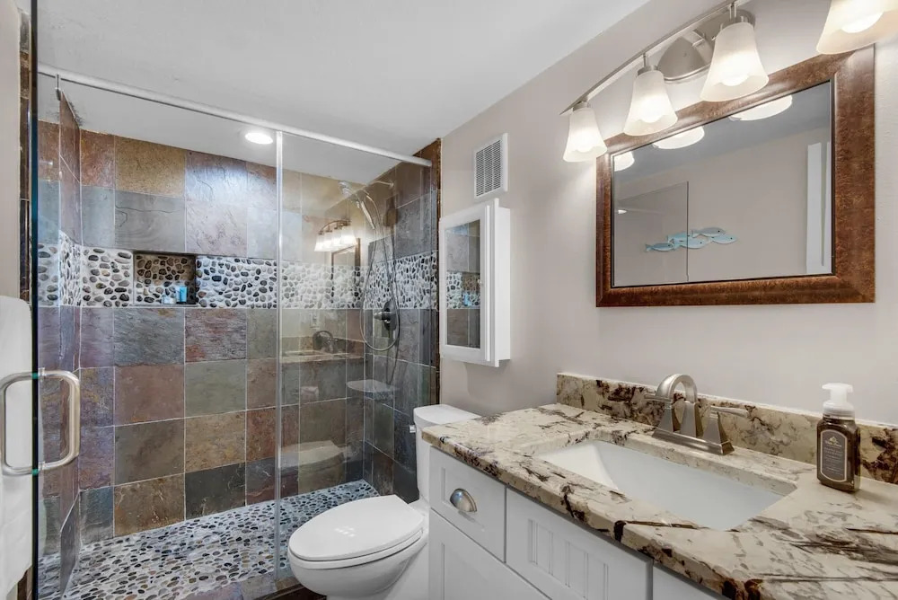 Dolphin Point #602a
