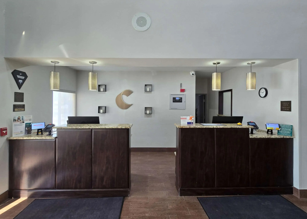 Comfort Suites Terre Haute University Area