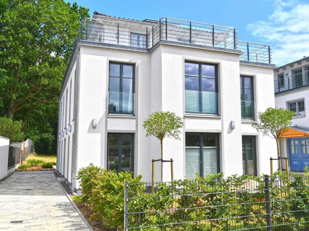 Villa LEVANTE in Binz - Penthouse mit Kamin, Sauna, Seeblick