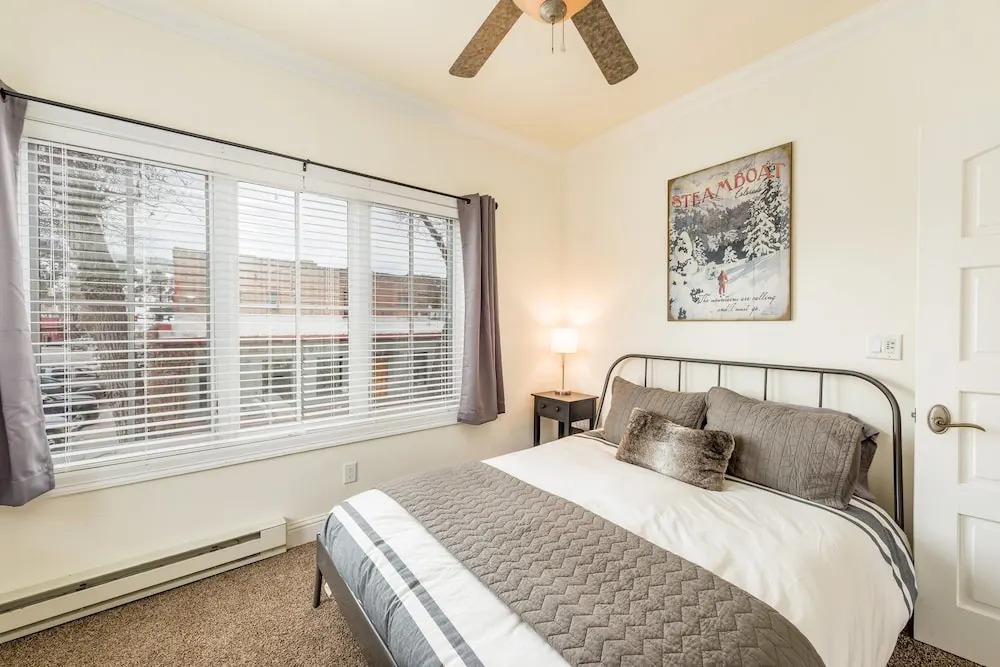 135 Street Steamboat Condo - 2 Br condo by RedAwning